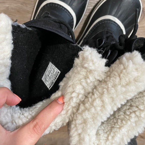 Sorel Winter Carnival Waterproof Boots Size 6 - Picture 6 of 7